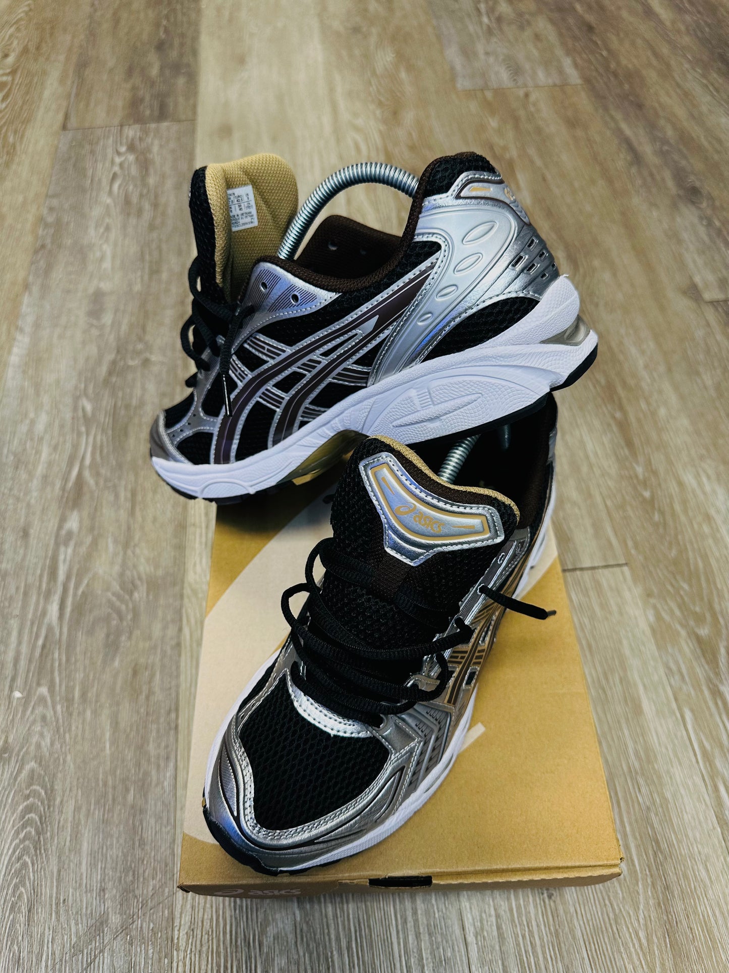 GEL KAYANO 14 BLACK / COFFE