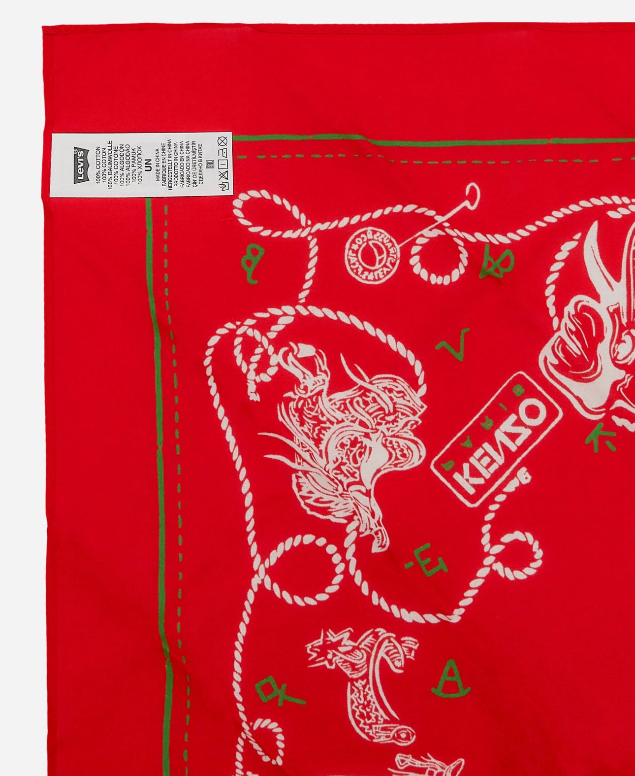 LEVI'S PRINTED BANDANA CHERRY